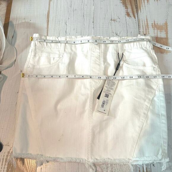 Liverpool Gia Glider Pull-On Skirt Fray Hem Side Gusset White US 8 Petite - Picture 12 of 13